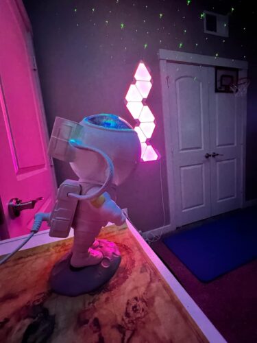 Astronaut Galaxy Projector for bedroom & kids’ room & a romantic date night photo review